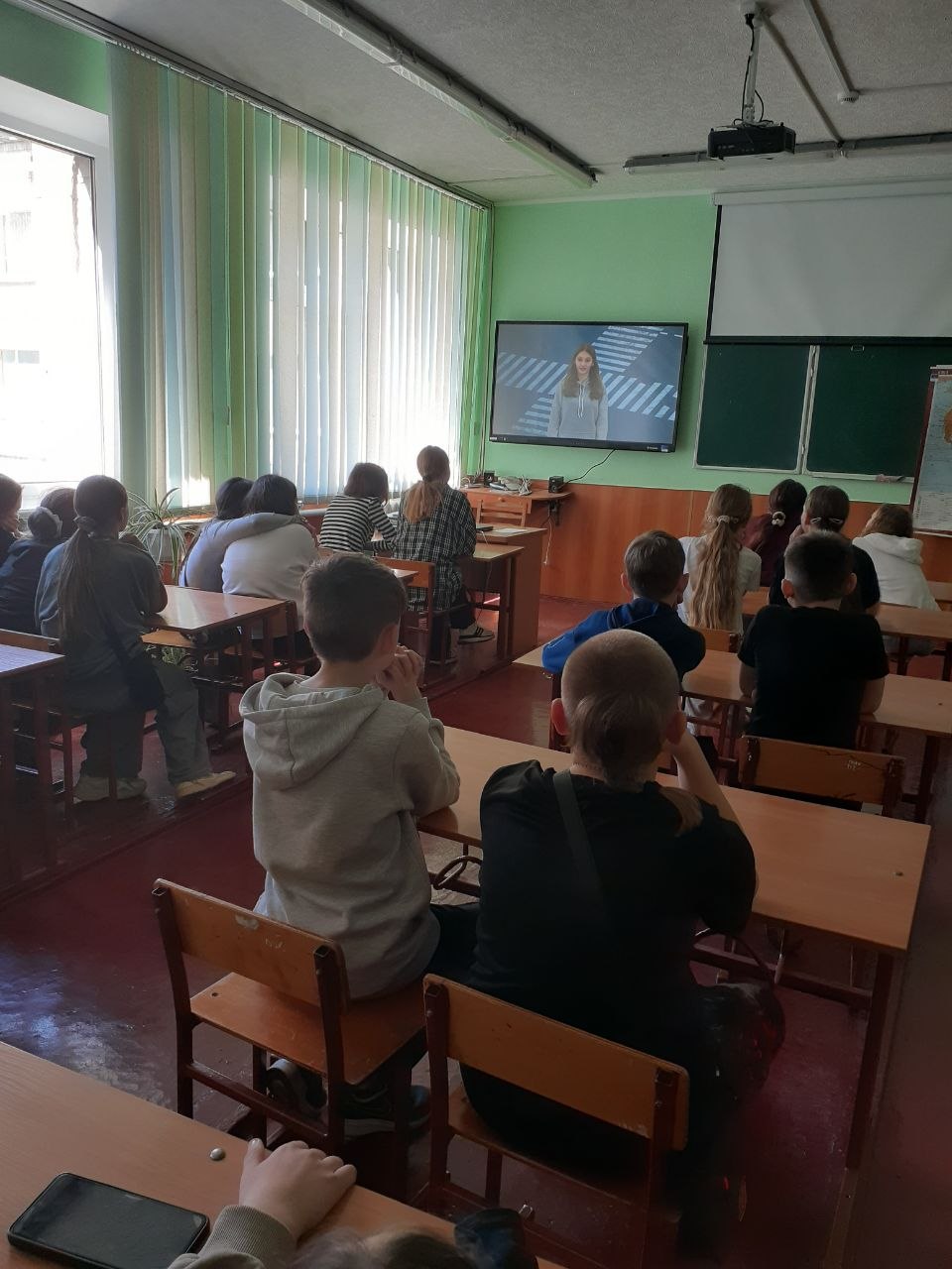 Бесіда у 6-Б класі “Безпечна дорога додому”
